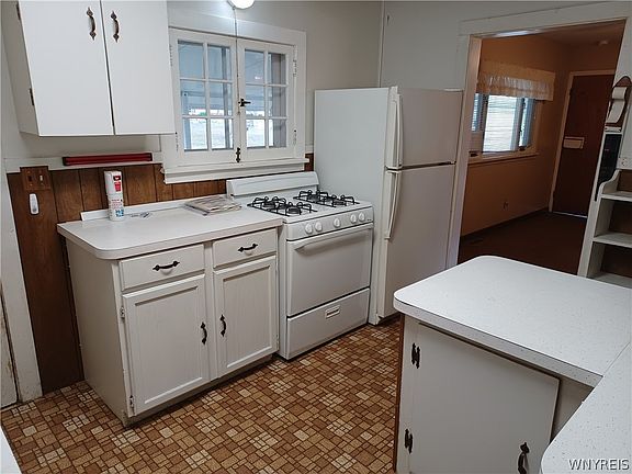 2nd image of 2433 Old Falls Blvd