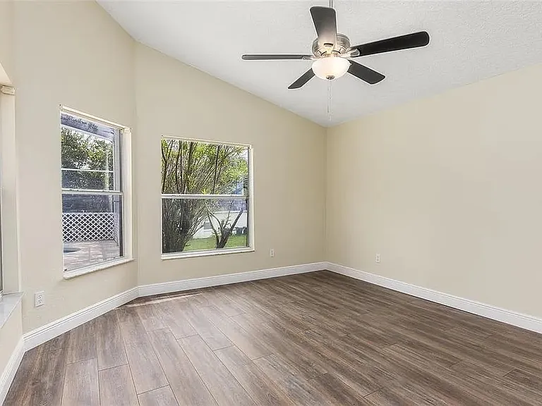 357 Greeley Loop — Photo 9