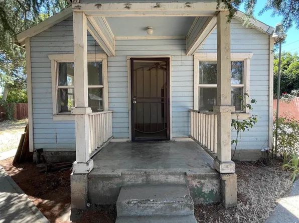 2750 33rd Ave, Sacramento, CA 95824