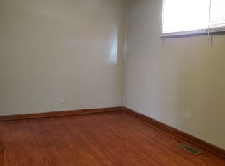 3033 W 83rd St, Chicago, IL 60652