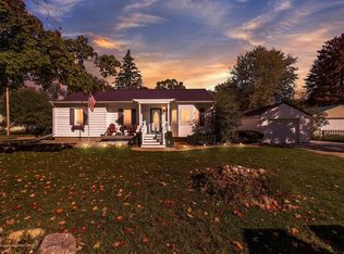 201 Lindy Ave, Eaton Rapids, MI 48827