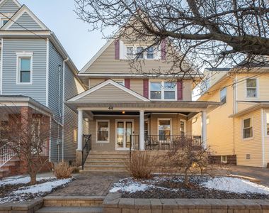 44 W 38th St, Bayonne, NJ, 07002