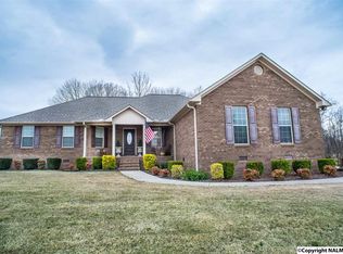 17425 Pearl Dr, Athens, AL 35611