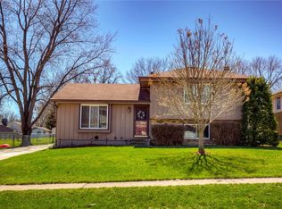 2312 6th St SW, Altoona, IA 50009