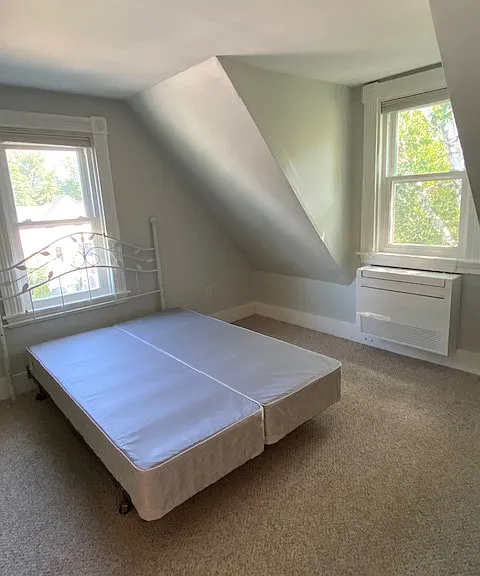 Bedroom 2, 3rd floor
