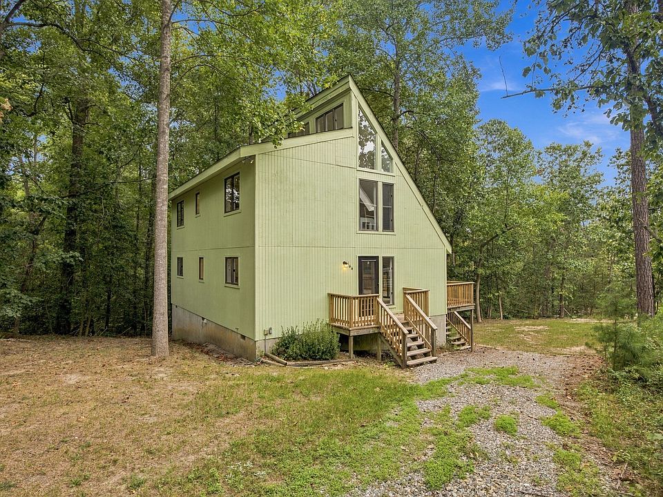 1st image of 144 Club View Dr