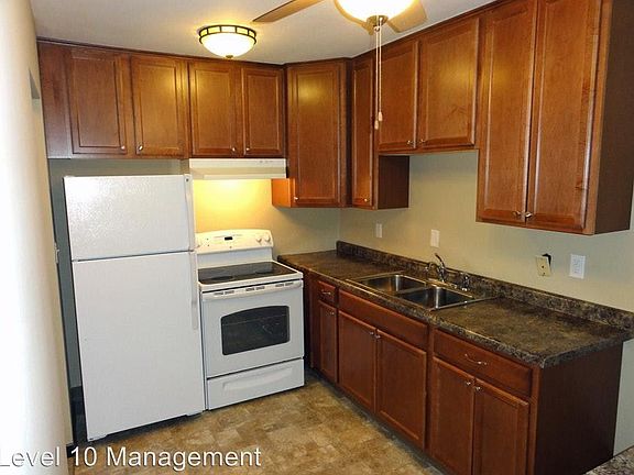 3rd image of 2246 7th St W APT 7