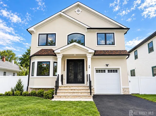 46 Foyer St, Edison, NJ 08817