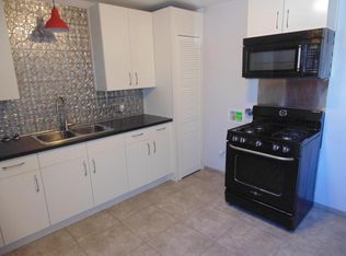 230 Grove St NE APT C, Albuquerque, NM 87108