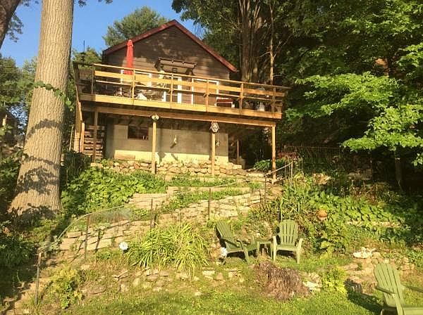 1st image of 144 Sunnyside N