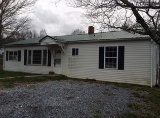 230 Hamilton Rd, Elizabethton, TN 37643