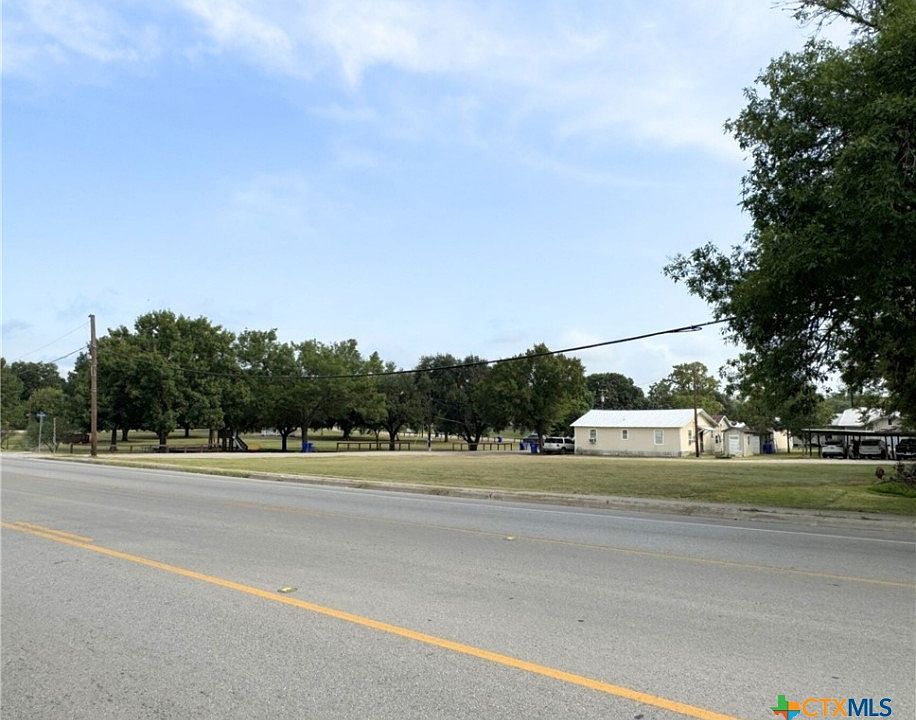 1st image of Phillips West Grand Avenue St