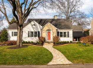 48 W Dunedin Rd, Columbus, OH 43214