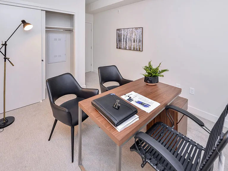 4398 W Saanich Rd #206 — Photo 36
