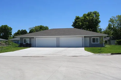 11 Reserve Ct Photo 1