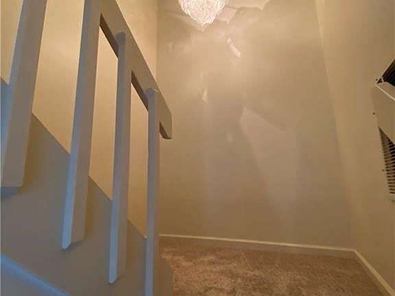 5th image of 2401 Mill Pond Dr #2401