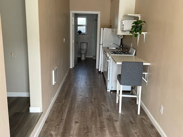 841 S Walker Ave #1208 — Photo 4
