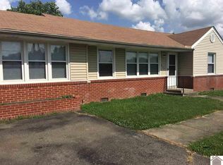 627 S 4th St, Murray, KY 42071