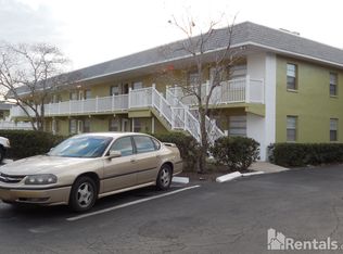 1142 Sunset Point Rd APT 21, Clearwater, FL 33755