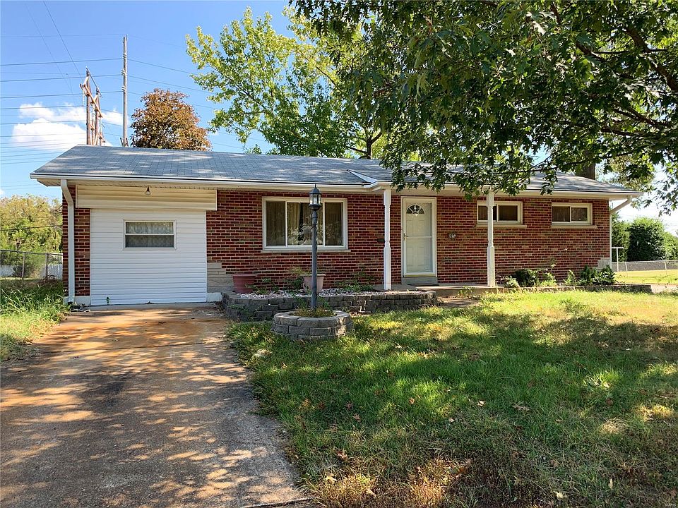 1st image of 9976 Madaford Ln