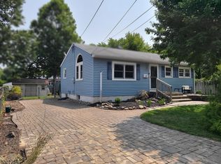 25 Ruth Pl, Manville, NJ 08835