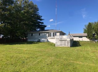 12412 Springfield Dr, Postville, IA 52162