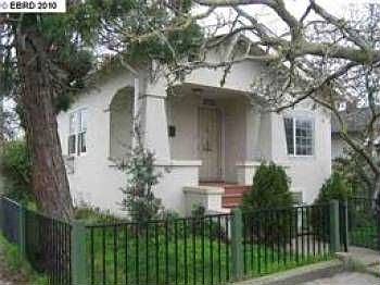 1st image of 1001 W 6th St