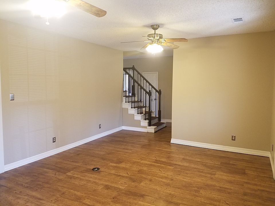 122 Oak Trl Monroe LA Zillow