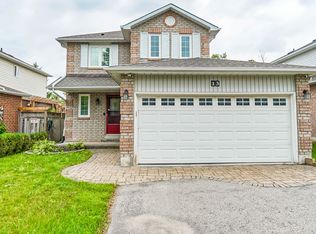 13 Maxwell Ct, Clarington, ON L1C4X6