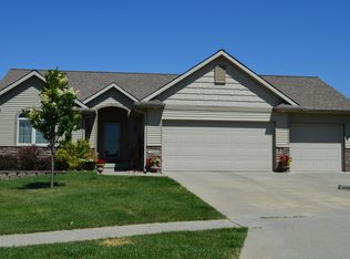 1604 Dogwood Ct SW, Altoona, IA 50009