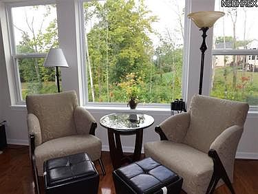 4th image of 8402 Viola Way