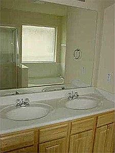 1st image of 760 Bent Wood Pl