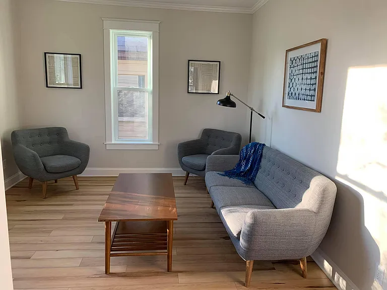 219 S Elmwood Ave — Photo 9