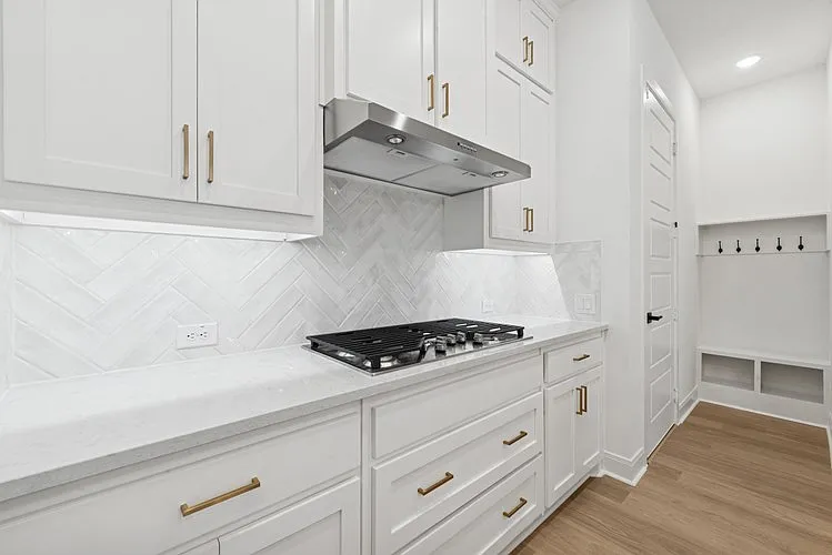 4839 Fuller Dr #703 — Photo 9