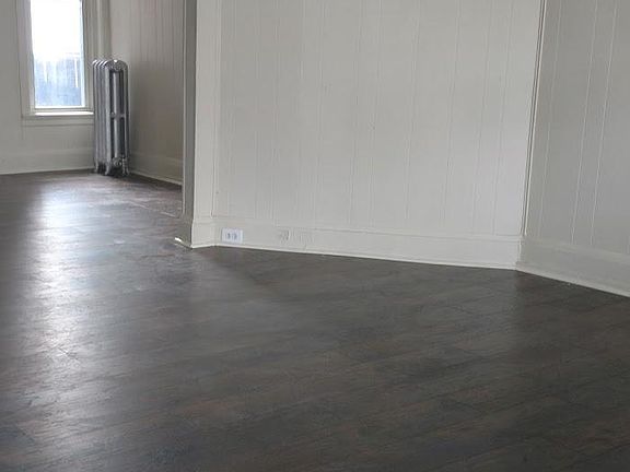 3rd image of 5025 N 8th St