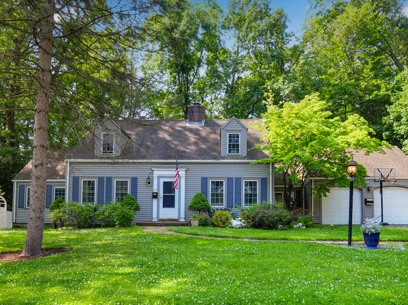 21 Kellogg Street, Windsor, CT 06095