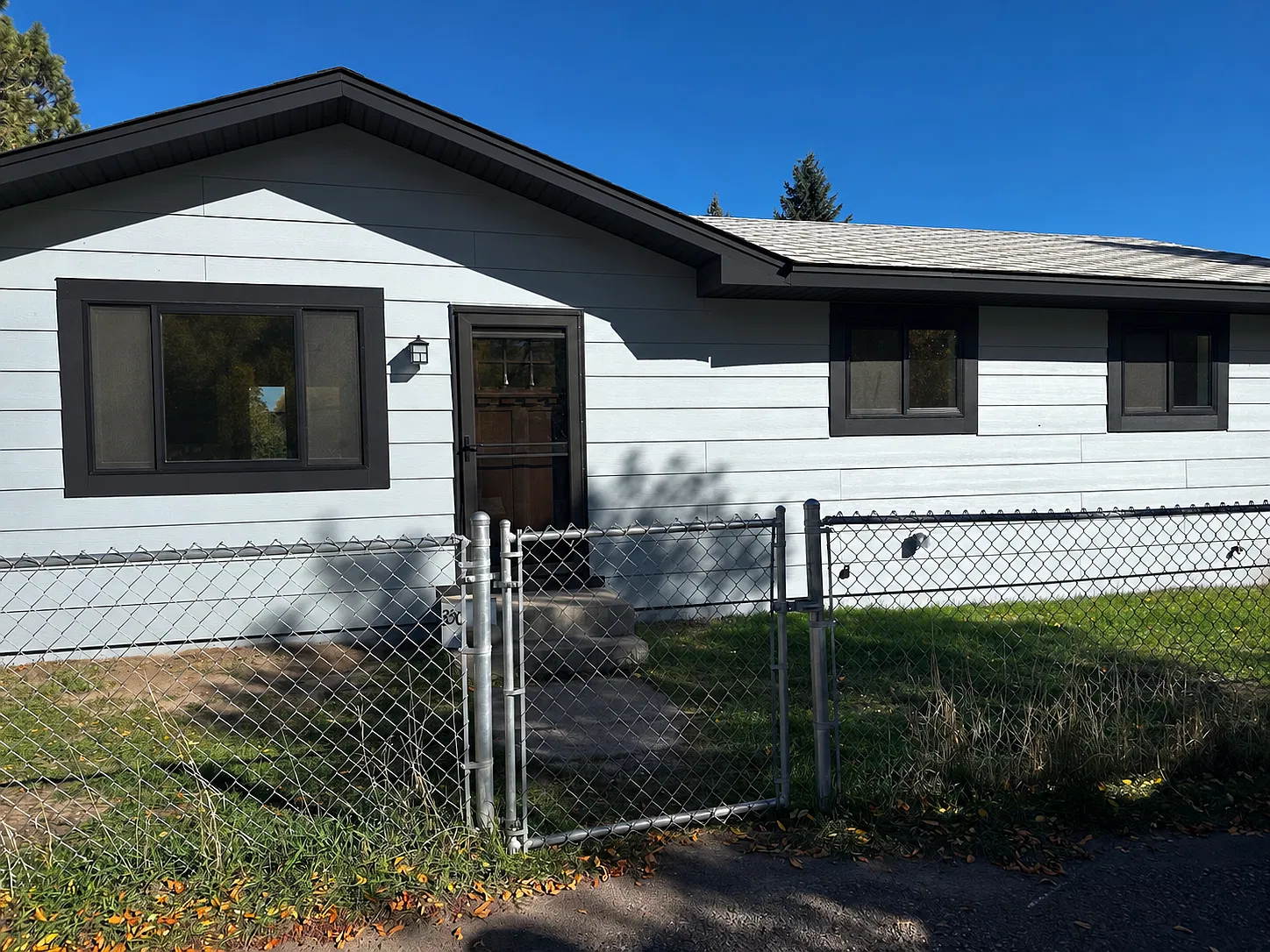 3 bed, 1008 sqft, $1,350 — Photo 2