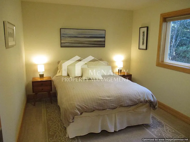 4208 Forest Beach Dr NW — Photo 11