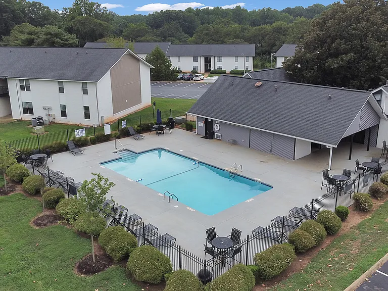 Pool Pool