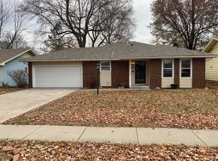 1119 E Cambridge St, Springfield, MO 65807