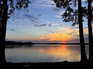 28 Sunrise Dr, Jericho, VT 05486