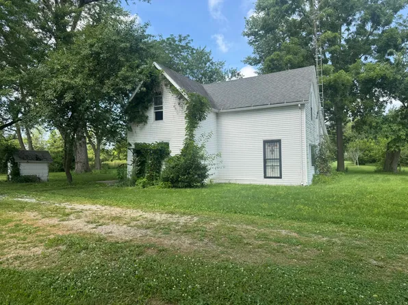 17185 Schillinger Rd, Saint Marys, OH 45885