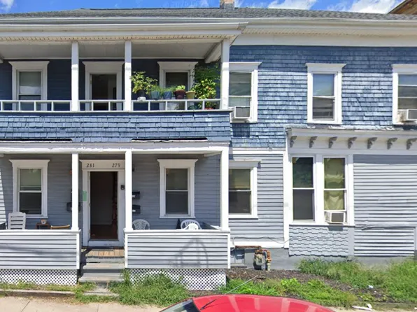 281 S Main St #2R, Woonsocket, RI 02895