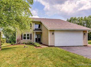 5N339 Hanson Ridge Dr, St Charles, IL 60175