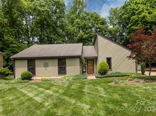 1332 Rock Point Rd, Charlotte, NC 28270