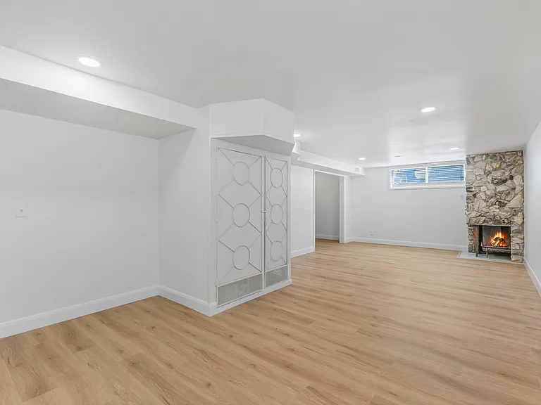 2895 E Cherry Blossom Ln — Photo 19