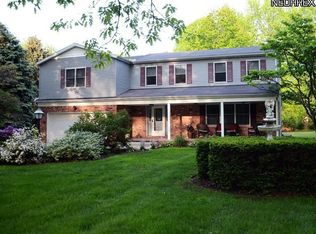 2220 Evergreen Rd, North Perry, OH 44081