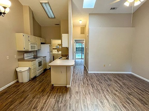 2nd image of 3824 SW 30th Ter