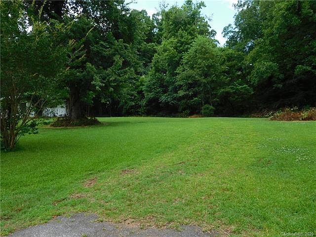 1st image of 101 Country Club Dr #B