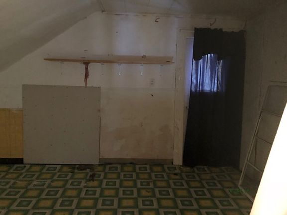 5th image of 18 Depot St